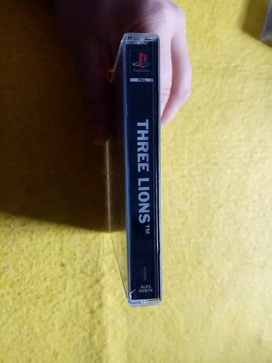 Three Lions The official England team game PlayStation1 Ps1 PlayStation 2 ps2 games Original