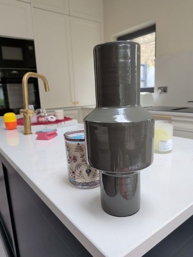 Flower vase
