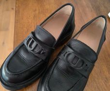 unisa loafers