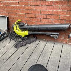 leaf blower
