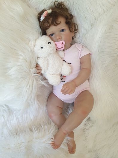 Reborns By Laura.  Introducing Milley.  Huge 28inch!!  Reborn Doll ( I Fill And Weight All My Babies Myself) . Welcome To View