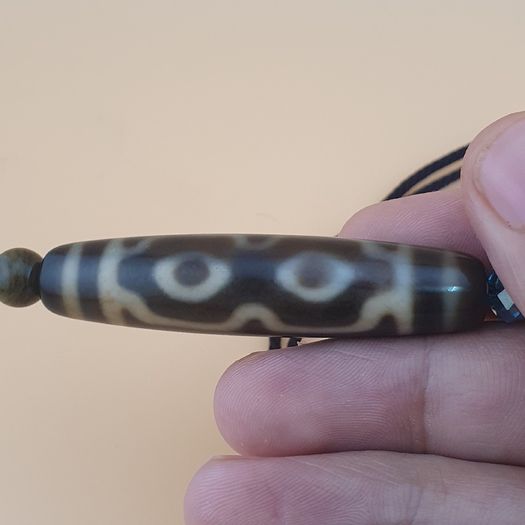 Vintage 4 Eyes Unique Pattern Himalayan Tibetan Agate Dzi Bead Amulet