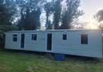 mobile home (open to offer)