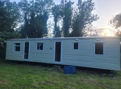 mobile home