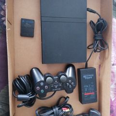 playstation 2 Slim in great condition with controller