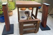 homemade hi-fi table with record box and speakers stands