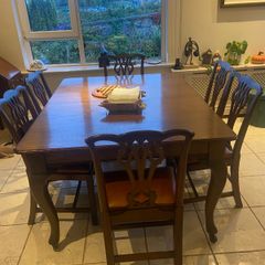 Antique Dining Room Table (Additional 3 leaves) and 8 chairs (Including 2 carvers)