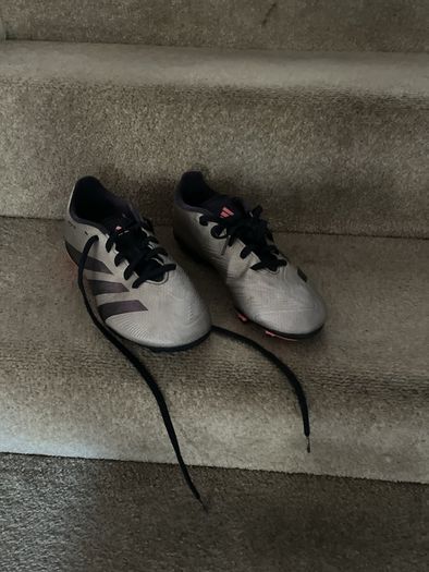 Adidas Predator 24 League FG Size 4(men size)