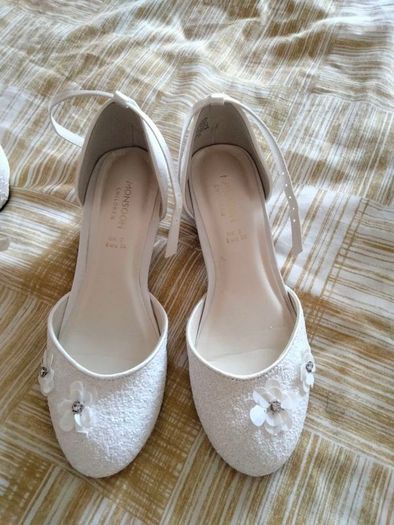Communion dress and Shoes Veil Dressing gown