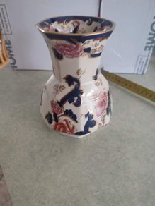 Mason's MANDALAY: Large 22cms Tall Octagonal Hydra Vase