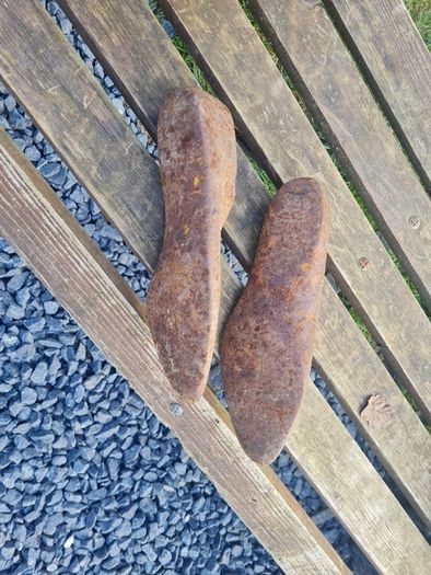 Cast Iron Shoes