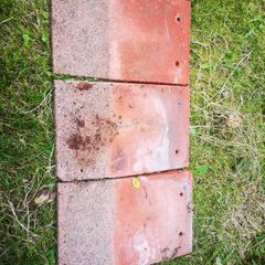 300 Roof Tiles/Slates