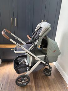Vista Uppababy V2 (Emmett) Full Bundle with Double Adapters & Extras