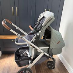 Vista Uppababy V2 (Emmett) Full Bundle with Double Adapters & Extras