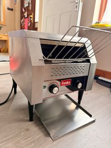 Banks conveyor toaster