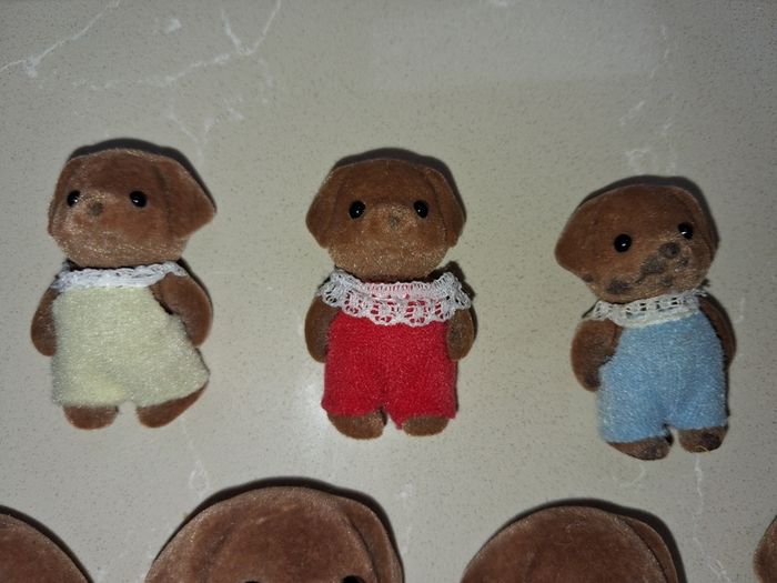 Sylvanian families chocolate labrador family set