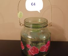 Green flower t light holder