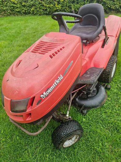 Castlegarden ride on mower Delivery available