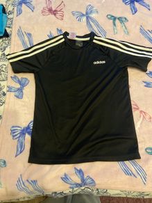 Adidas tee shirt
