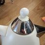 Delonghi, De'Longhi Argento Flora 1.7L Kettle Image 4