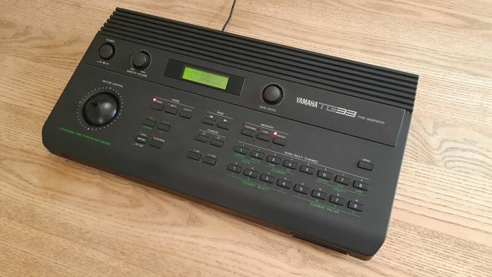 Yamaha TG33 Tone Generator