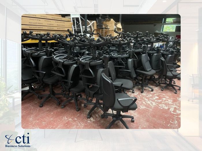 350 X Black Adjustable Office Chairs - Grade A
