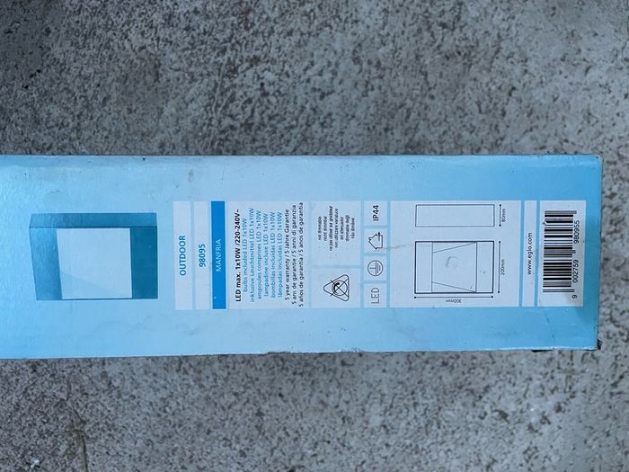 Outdoor light