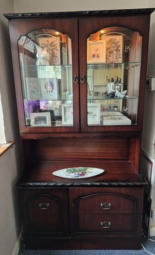 Cabinet with lights