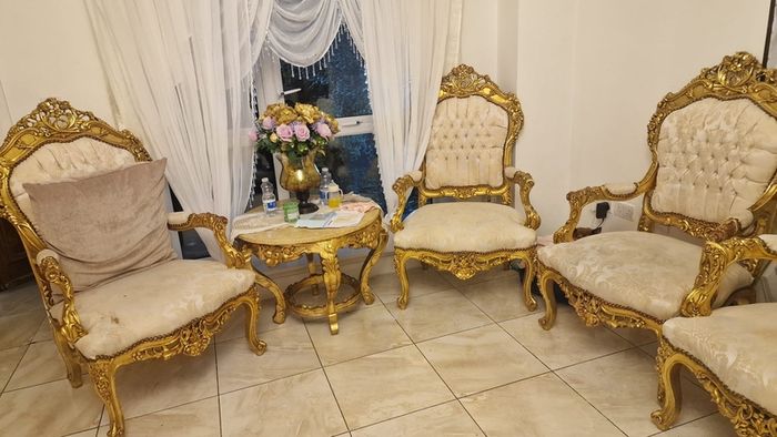 pieace suite