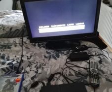 19inch portable (not smart tv) consoles and games