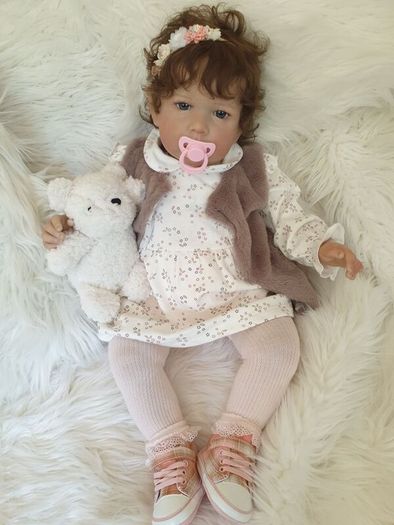 Reborns By Laura.  Introducing Milley.  Huge 28inch!!  Reborn Doll ( I Fill And Weight All My Babies Myself) . Welcome To View