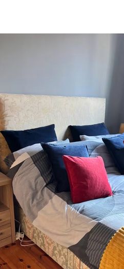 double Headboard floor standing