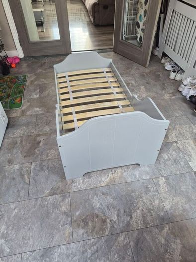 toddler bed