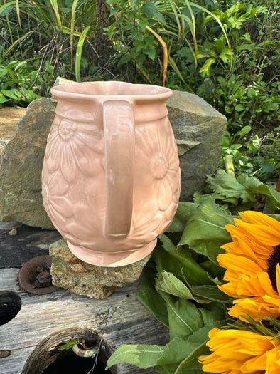 Sylvac jug