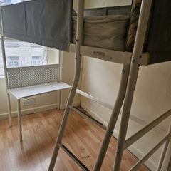 bunk bed
