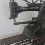 Singer Sweing Machine Image 6