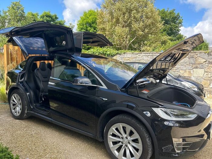 Tesla Model X 2018