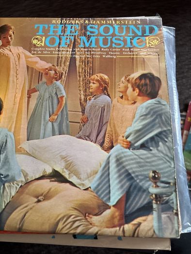 Musicals and Sound Track Vinyls