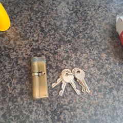 Lock cylinder & keys