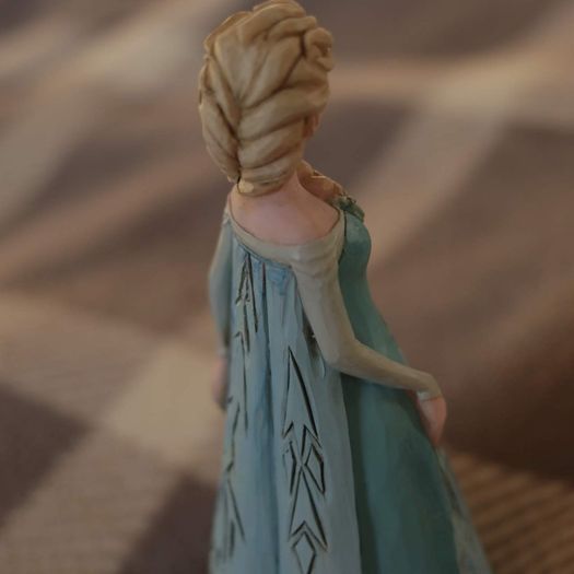 Jim Shore Disney Traditions Elsa Figurine 2015