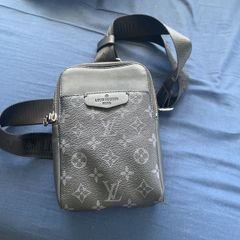 louis vitton pouch