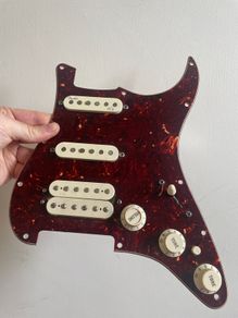 American Ultra Noisless Pickguard