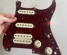 American Ultra Noisless Pickguard