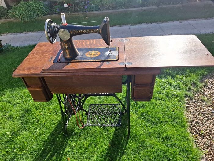 Antique Singer treadle sewing machine