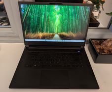Gigabyte Aorus 15 Gaming Laptop (i5 12500H, 32GB, RTX4060)