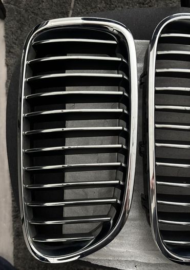 BMW F10 grills