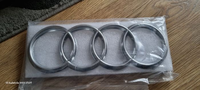Audi Logo Set - Chrome Or Black
