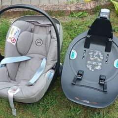 Bundle of x5 essential baby items (0-6 months+)