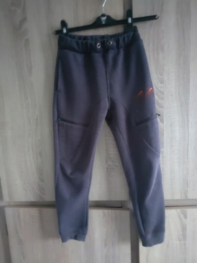 8/9 years old boy trousers