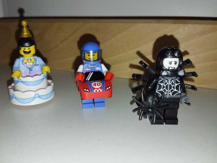 LEGO Collectible Minifigures Series 18 Lot of 3